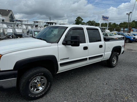 2006 Chevrolet Silverado 2500HD for sale at H & J Wholesale Inc. in Charleston SC