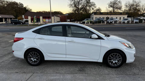 2017 Hyundai Accent Value Edition