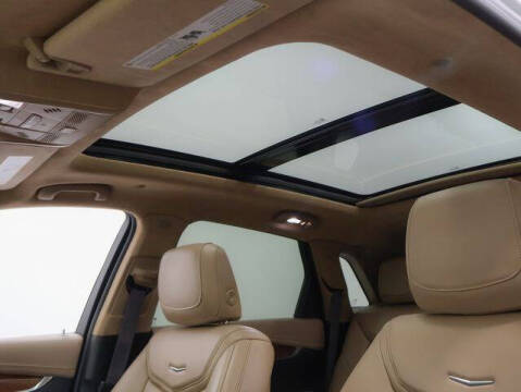 2018 Cadillac XT5 Platinum