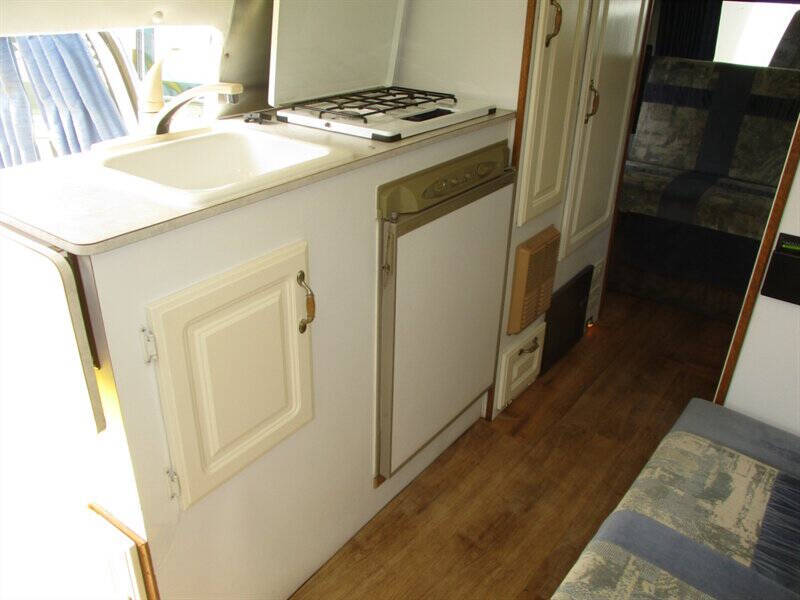 2000 Dodge Ram Van 3500