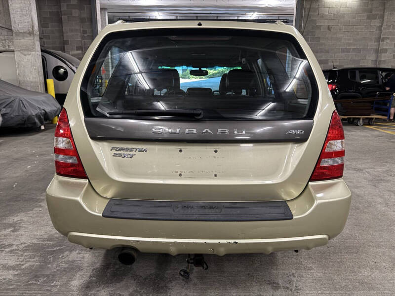 2004 Subaru Forester XT