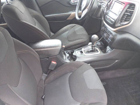 2017 Jeep Cherokee Latitude