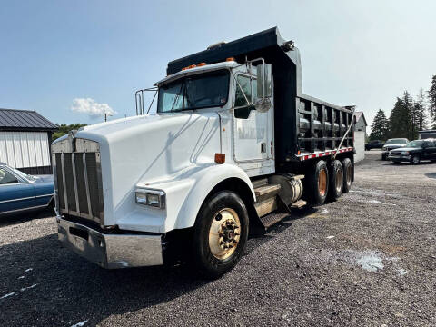 1997 Kenworth T800 for sale at VILLAGE AUTO MART LLC in Portage IN