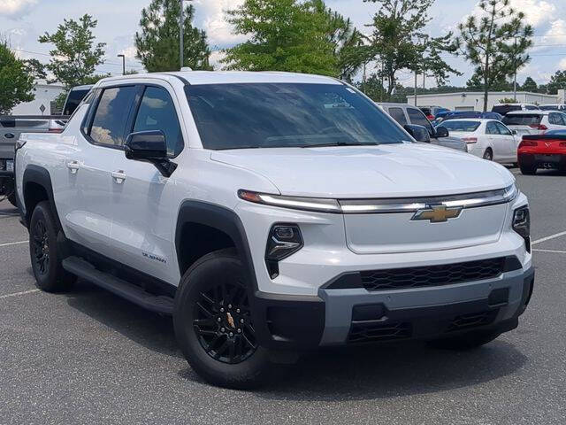 2025 Chevrolet Silverado EV LT