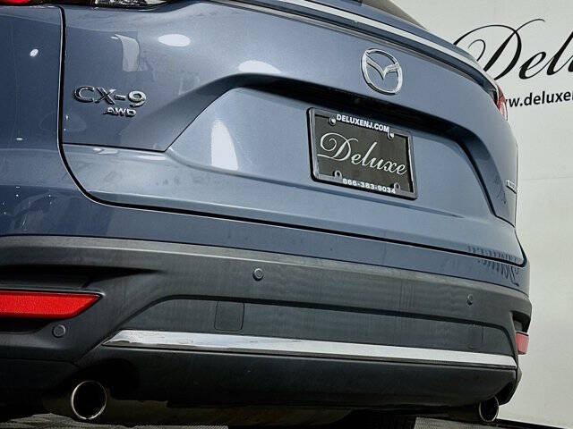 2022 Mazda CX-9 Carbon Edition