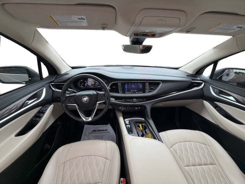2024 Buick Enclave Avenir