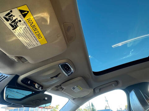 2016 Volvo XC90 T6 Momentum