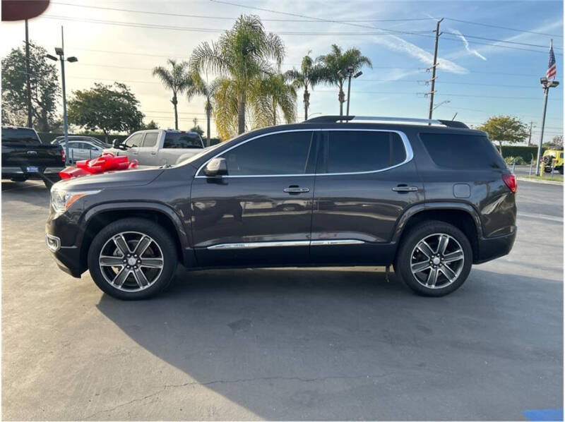2017 GMC Acadia Denali