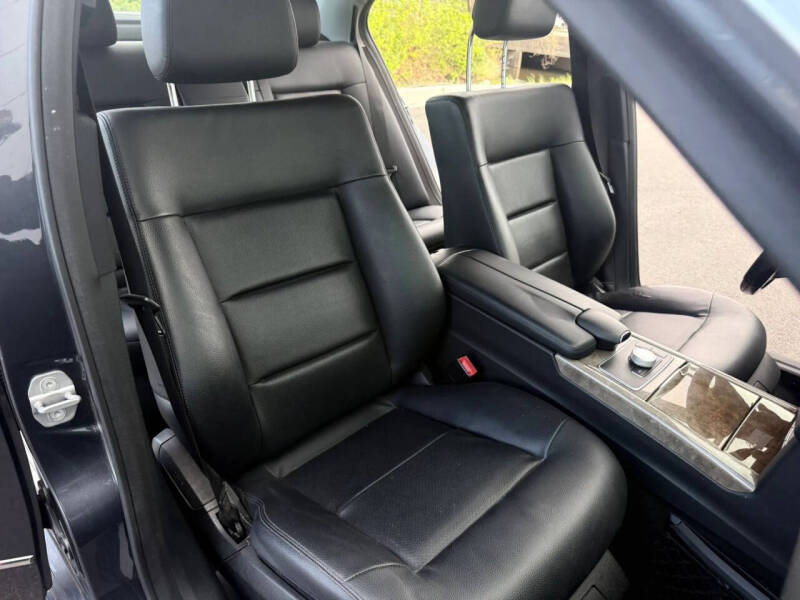 2011 Mercedes-Benz E-Class