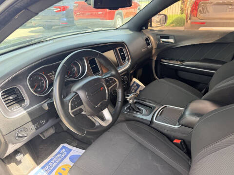 2016 Dodge Charger SXT