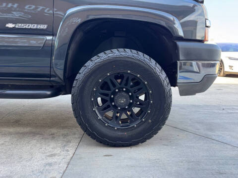 2003 Chevrolet Silverado 2500HD LS