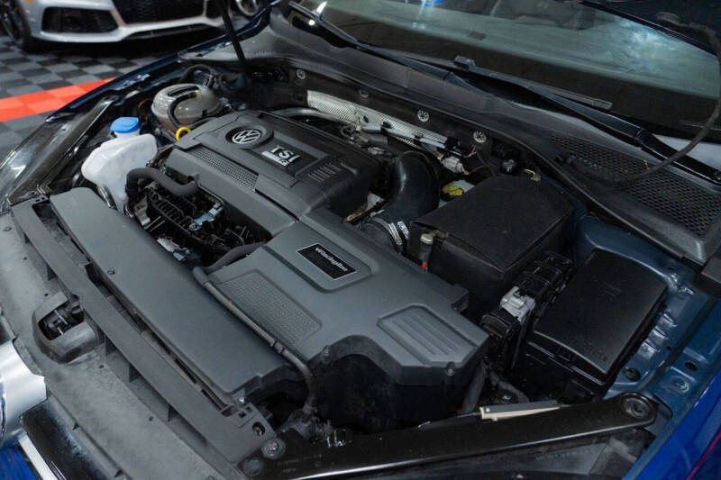 2015 Volkswagen Golf R