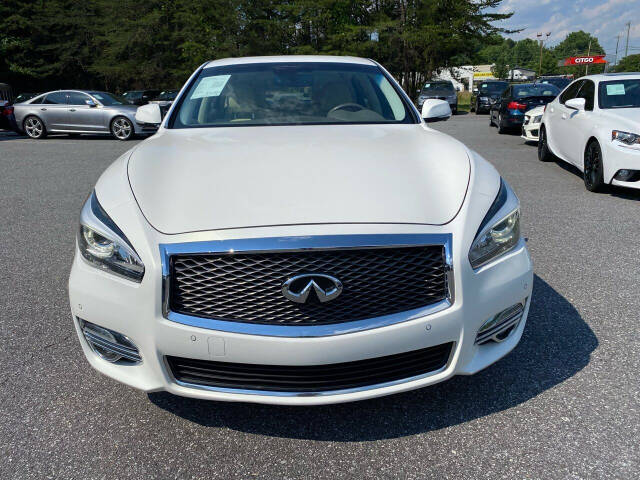 2015 INFINITI Q70L for sale at Driven Pre-Owned in Lenoir, NC