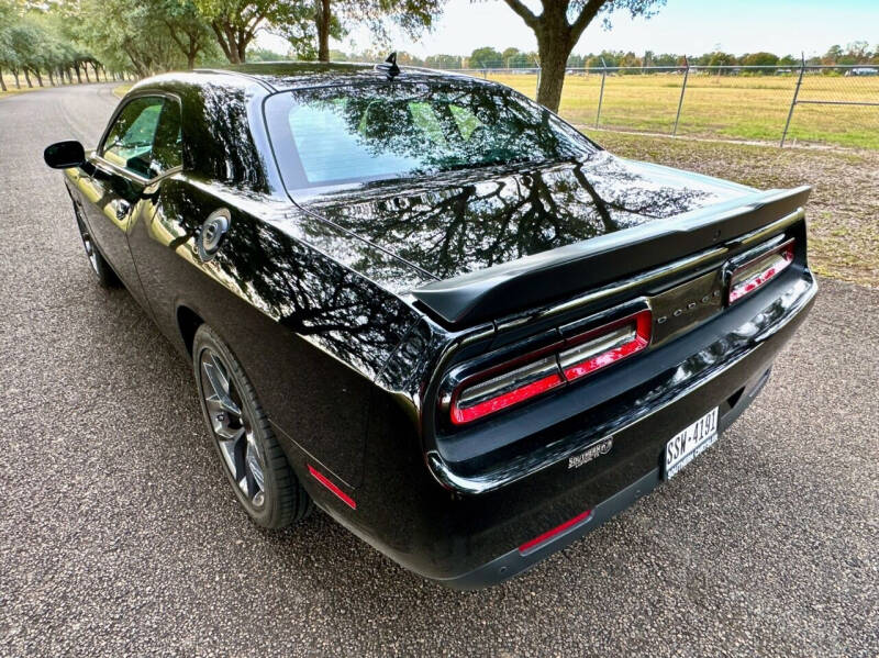 2023 Dodge Challenger R/T photo 40