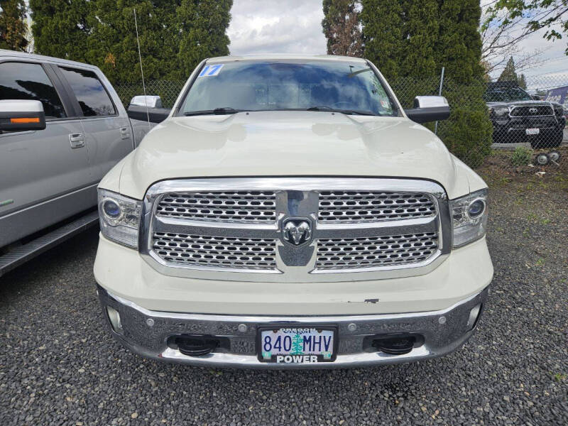 2017 RAM 1500 Laramie