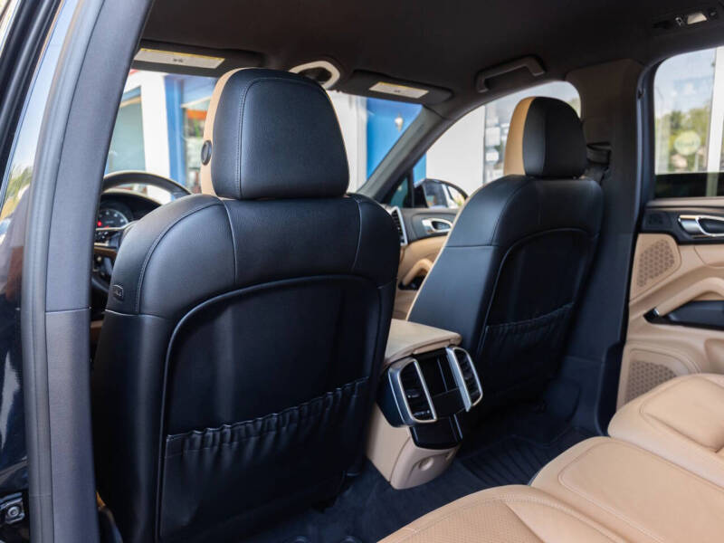 2016 Porsche Cayenne