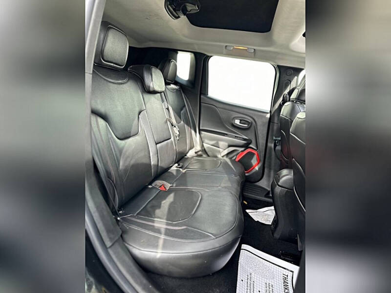 2016 Jeep Renegade Trailhawk