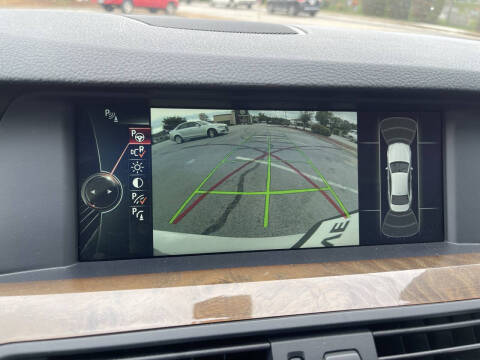 2013 BMW 5 Series 528i