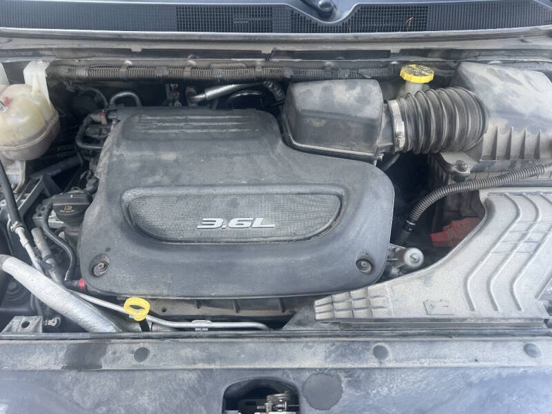 2017 Chrysler Pacifica Touring-L