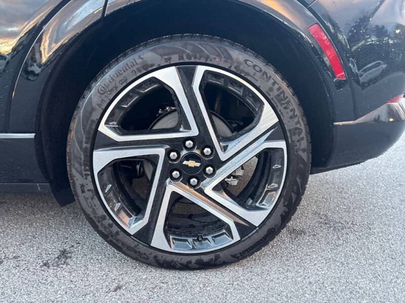 2026 Chevrolet Equinox EV LT 2