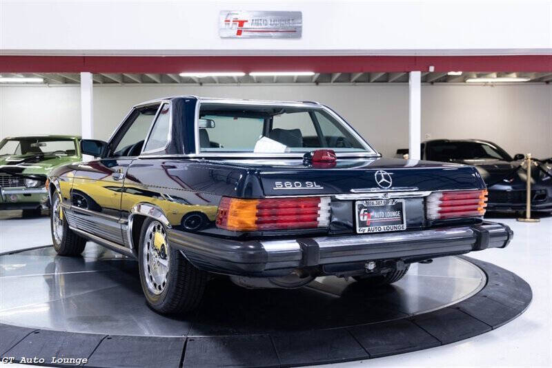 1986 Mercedes-Benz 560-Class 24