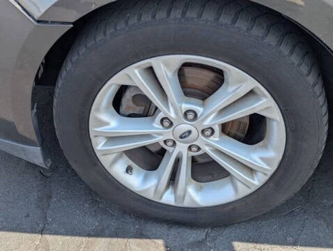 2016 Ford Taurus SEL