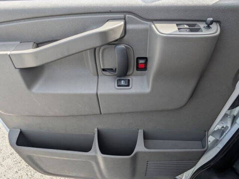 2023 Chevrolet Express LS 3500