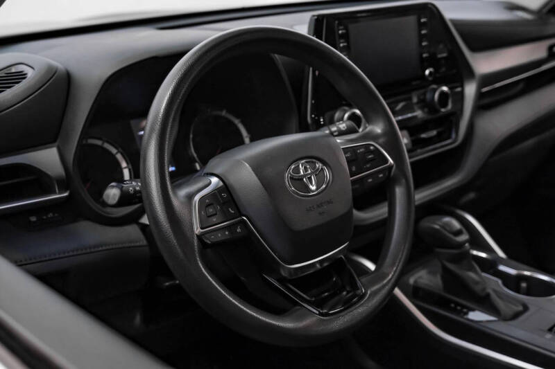 2020 Toyota Highlander L
