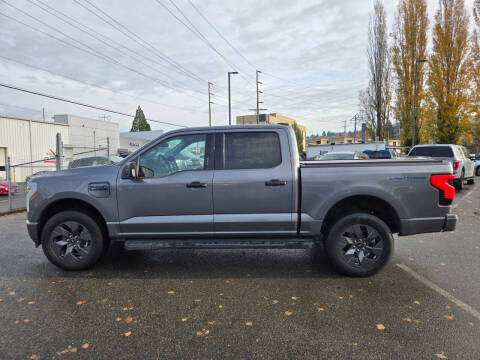 2024 Ford F-150 Lightning XLT
