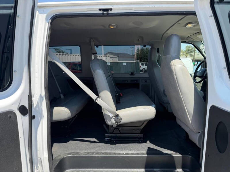 2014 Ford E-Series