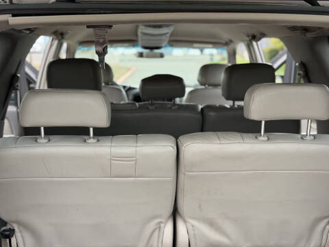 2002 Toyota Sequoia SR5