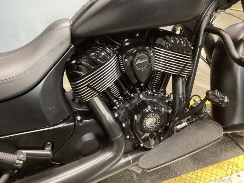 2020 Indian Springfield Dark Horse&#