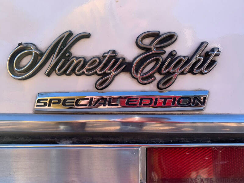 1976 Oldsmobile 98 Special Edition