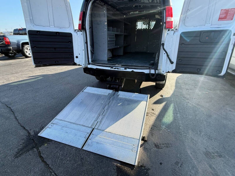 2019 Chevrolet Express 3500