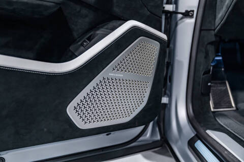 2024 Lamborghini Urus Performante