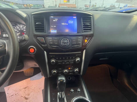 2015 Nissan Pathfinder