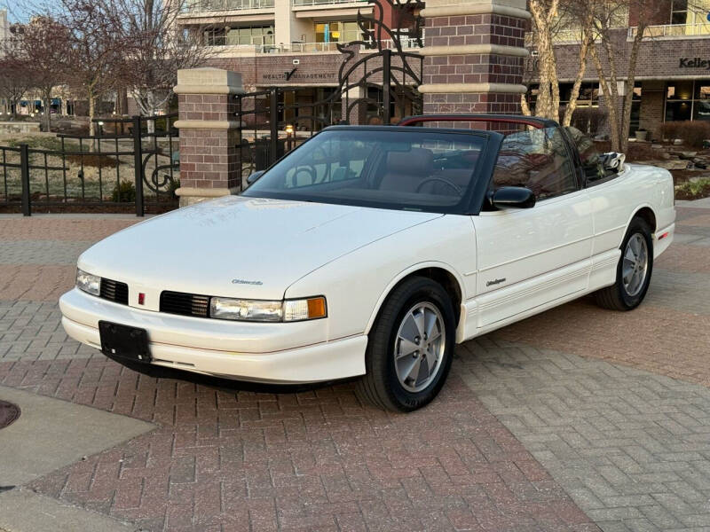 1991 Oldsmobile Cutlass Supreme for sale at Euroasian Auto Inc in Wichita KS