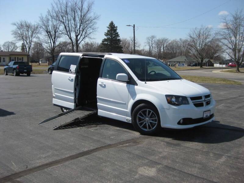 2014 Dodge Grand Caravan for sale at AutoFarm Mobility in Daleville IN