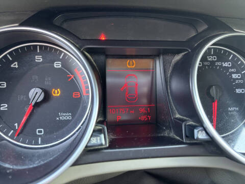 2010 Audi A5 2.0T quattro Premium