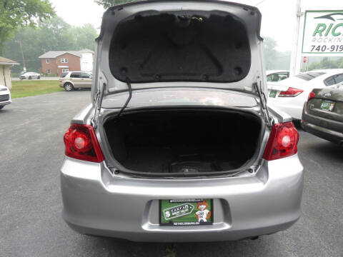 2013 Dodge Avenger SE