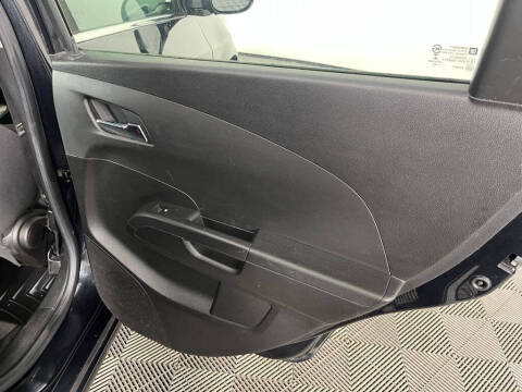 2013 Chevrolet Sonic LT Auto