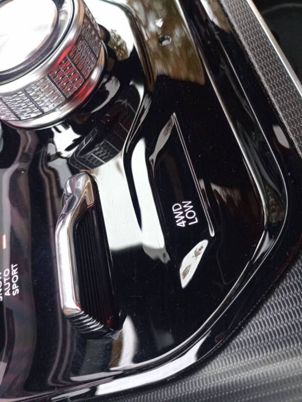 2023 Jeep Grand Wagoneer L Series III