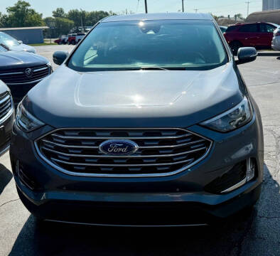 2022 Ford Edge Titanium