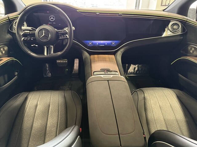 2023 Mercedes-Benz EQS 14