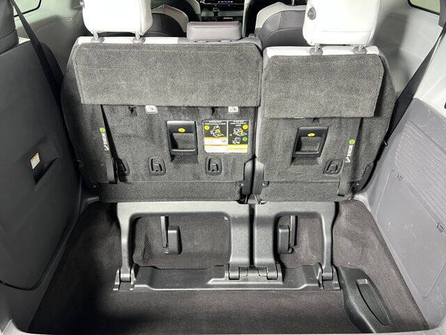 2022 Toyota Sienna XSE 7-Passenger