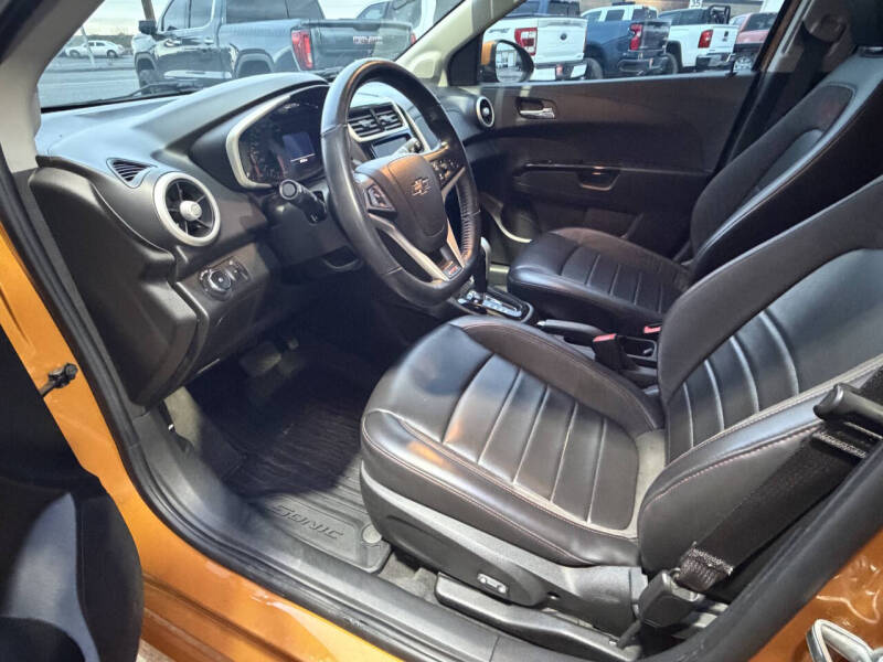 2018 Chevrolet Sonic Premier Auto