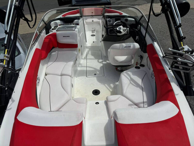 2012 Sea-Doo 210 Wake