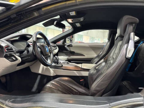 2014 BMW i8
