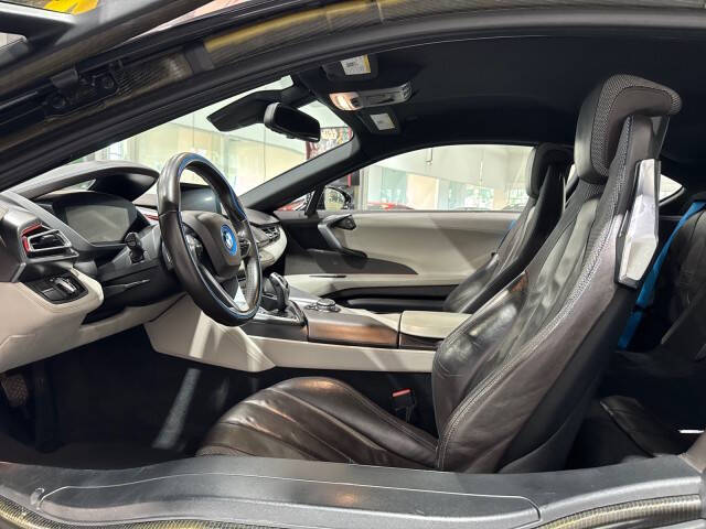 2014 BMW i8