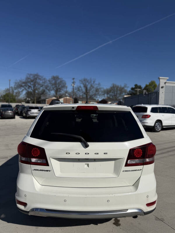 2020 Dodge Journey Crossroad